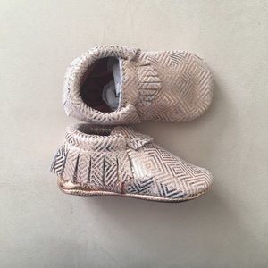 Freshly Picked Geo Rose Gold Leather Moccasins